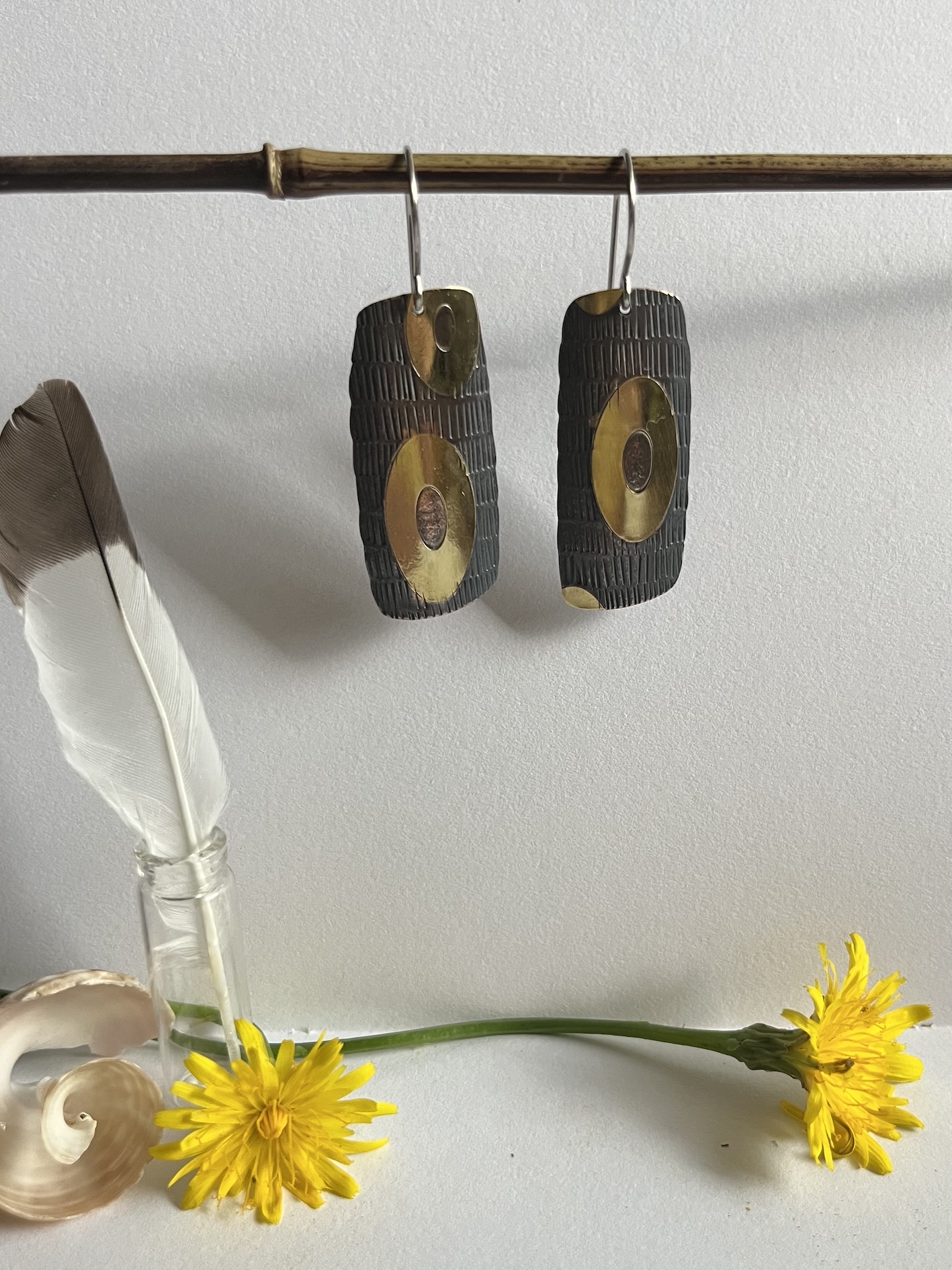 weave_earrings_hanging